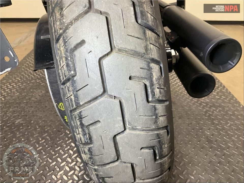 2019 Harley-Davidson FXBB STREET BOB — фото 21