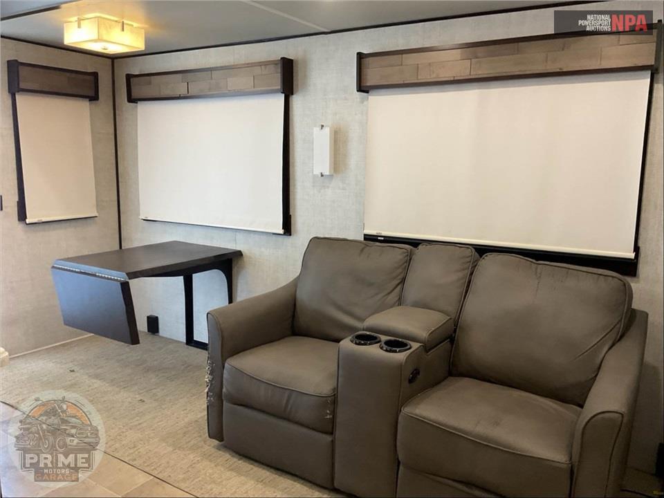 2021 Palomino By Forest River M-328RLCW - COLUMBUS C FIFTH WHEEL SERIES — фото 8