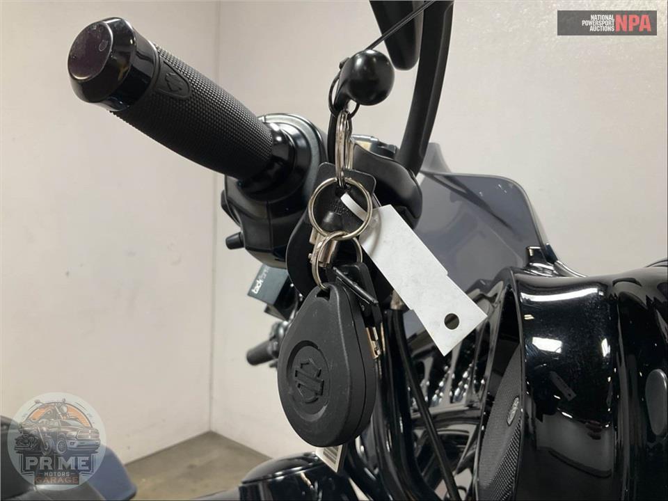 2019 Harley-Davidson FLHXS STREET GLIDE SPECIAL — фото 11