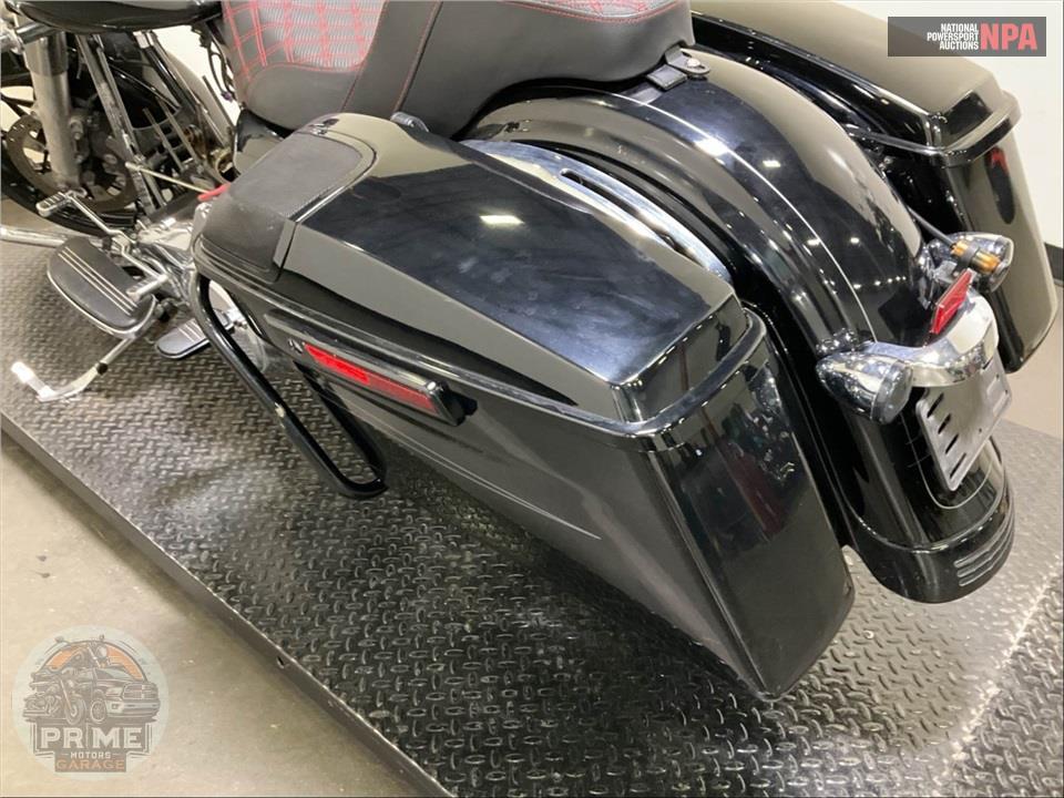 2015 Harley-Davidson FLTRXS ROAD GLIDE SPECIAL — фото 29