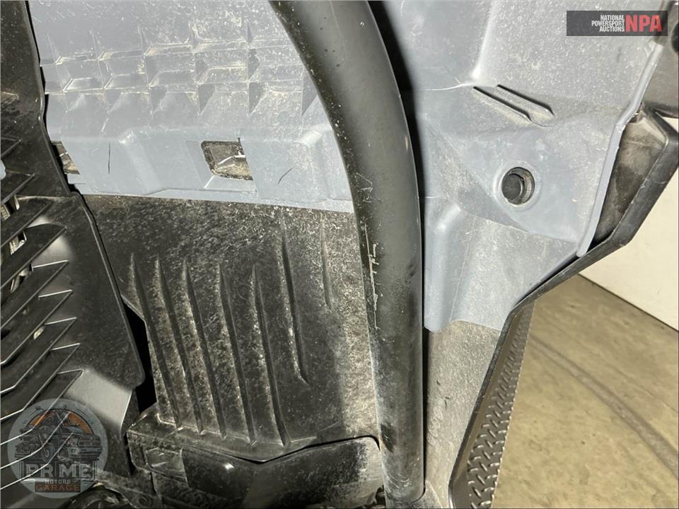 2025 Can-Am OUTLANDER MAX DPS 850 — фото 14