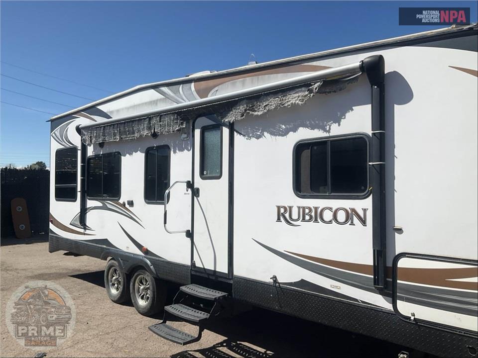 2015 Rubicon M-2500 - TOY HAULER SERIES — фото 36