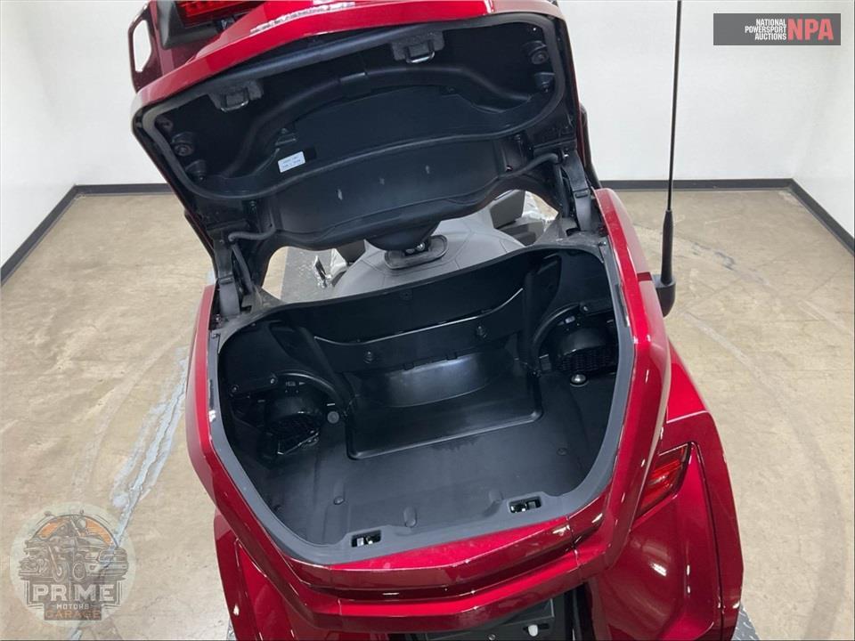 2018 Honda GL1800D GOLDWING TOUR DCT (RED) — фото 24