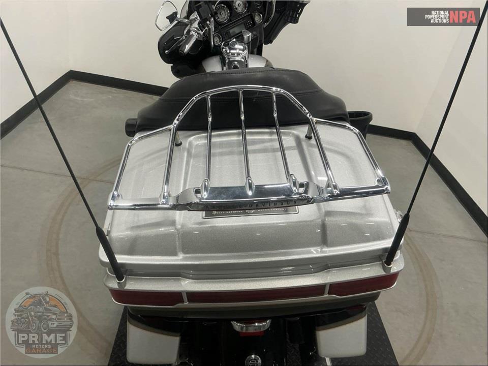 2013 Harley-Davidson FLHTCUSE8 SCREAMIN EAGLE — фото 32