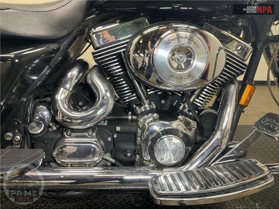 2005 Harley-Davidson FLHRCI ROAD KING CLASSIC — фото 6