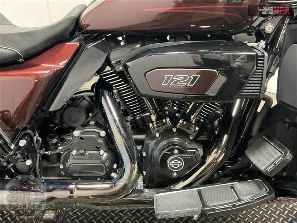 2024 Harley-Davidson FLHXSE CVO STREET GLIDE — фото 6