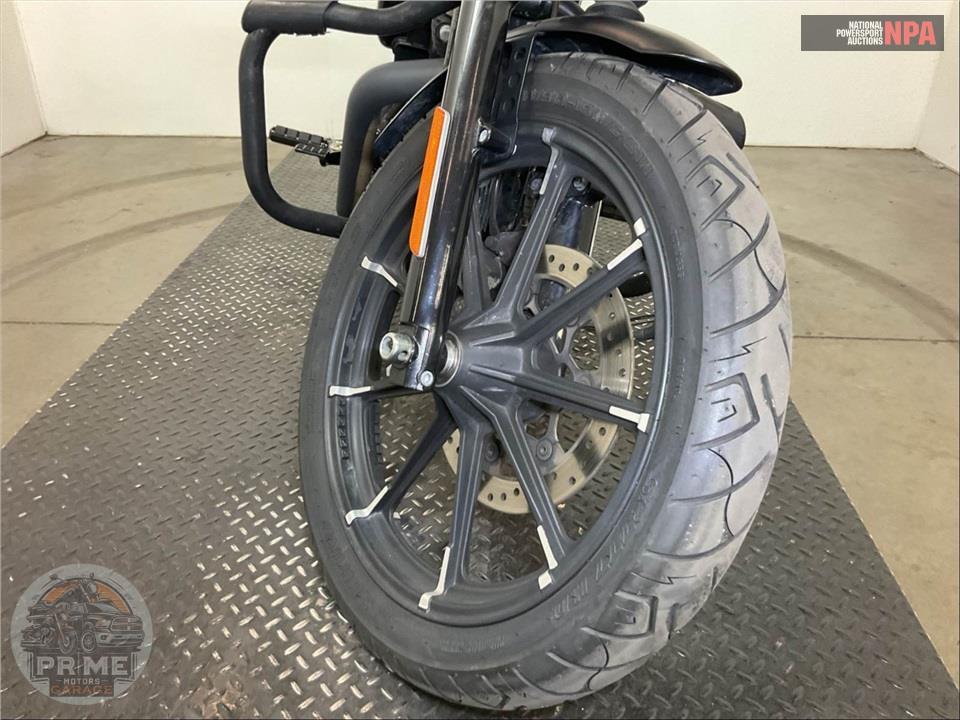 2022 Harley-Davidson XL883N IRON — фото 25