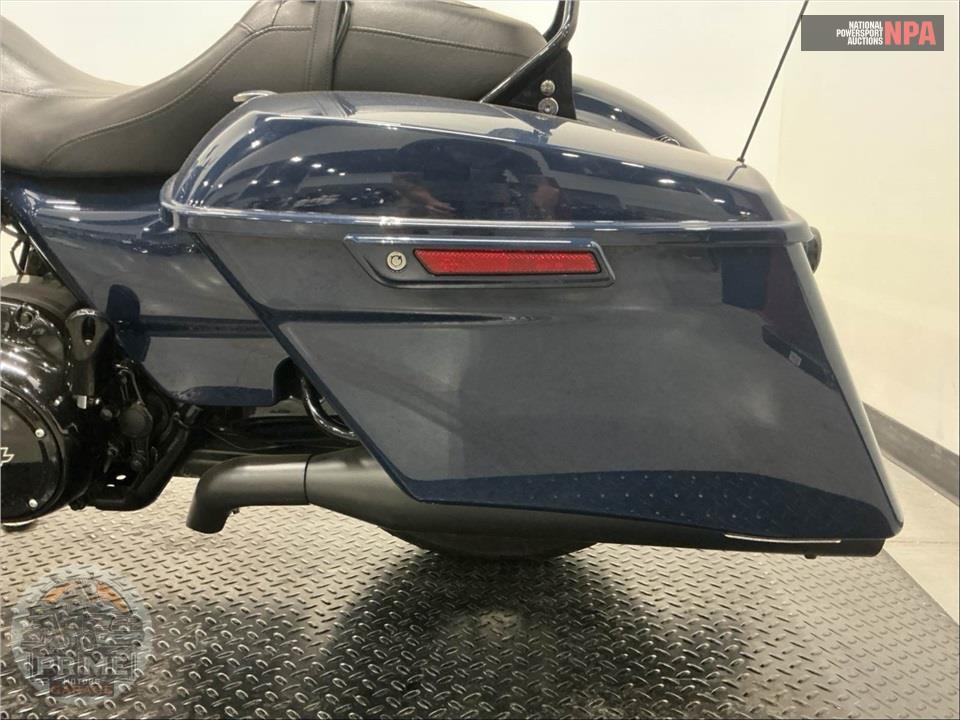 2019 Harley-Davidson FLTRXS ROAD GLIDE SPECIAL — фото 21