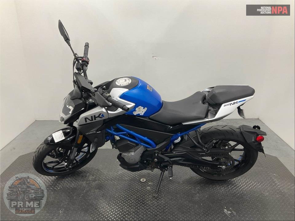 2022 Cf Moto 300 NK — фото 3