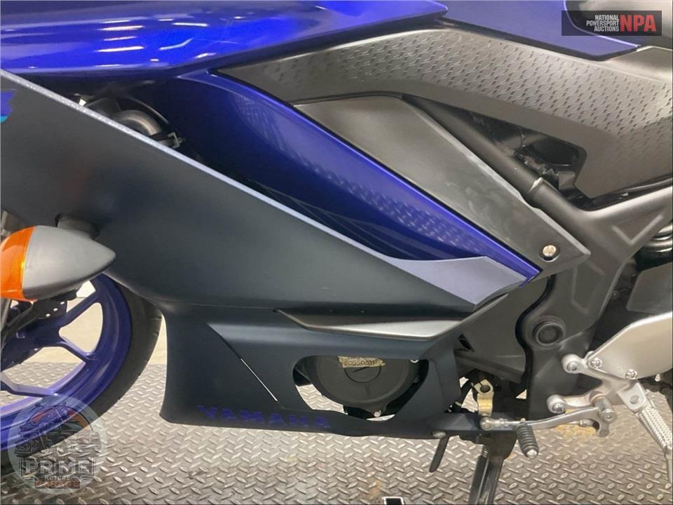 2023 Yamaha YZF-R3 — фото 8