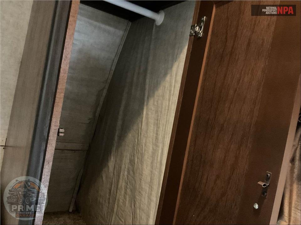 2015 Keystone Rv M-303 - IMPACT TOY HAULER SERIES — фото 34
