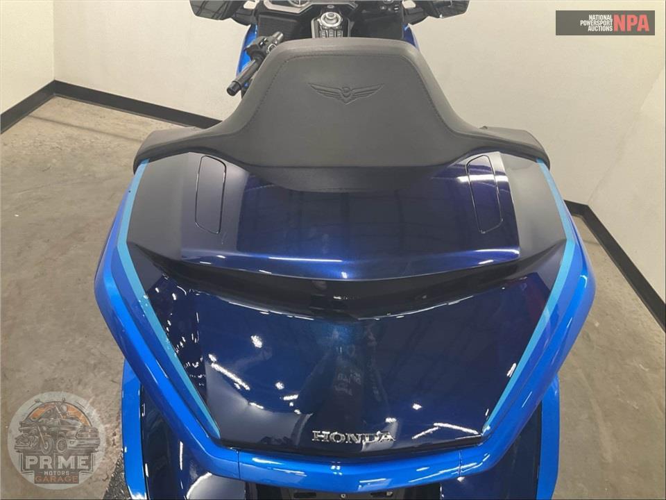 2022 Honda GL1800D GOLDWING TOUR DCT — фото 18