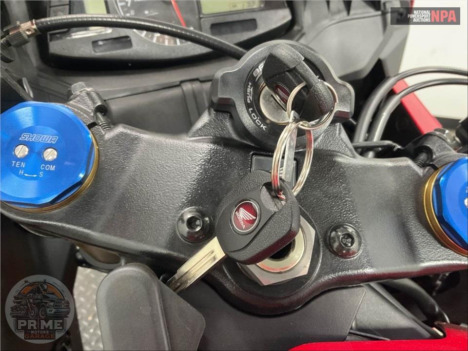 2022 Honda CBR600RR — фото 11