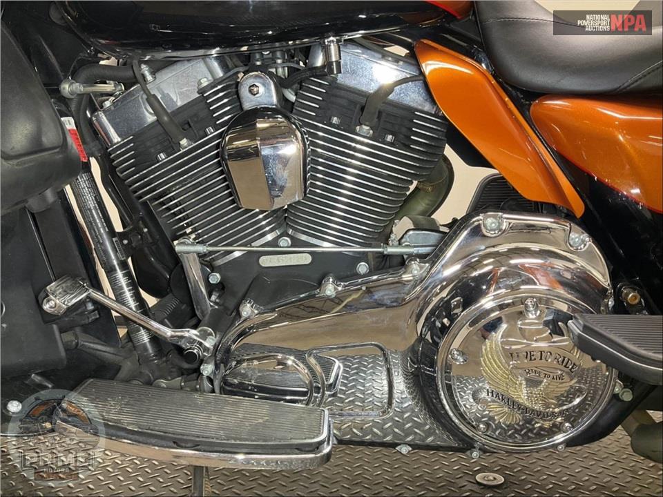 2014 Harley-Davidson FLHTK ELECTRA GLIDE ULTRA LIMITED — фото 7