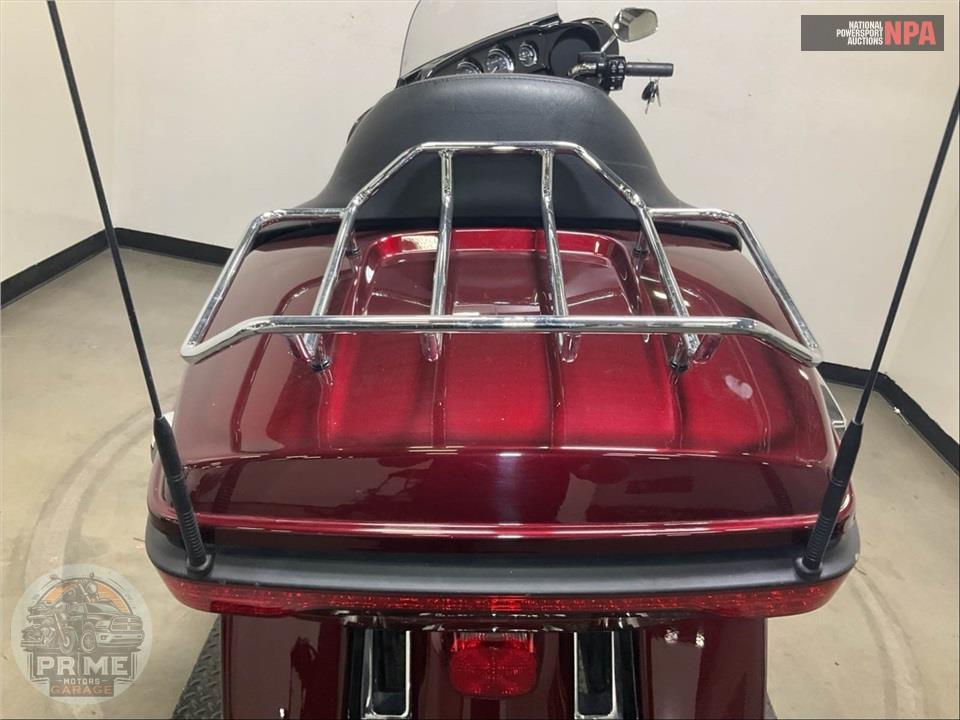 2016 Harley-Davidson FLHTK ELECTRA GLIDE ULTRA LIMITED — фото 30