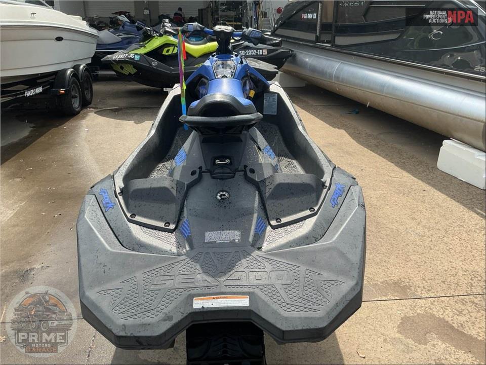 2023 Seadoo/Brp SPARK 3UP TRIXX — фото 4