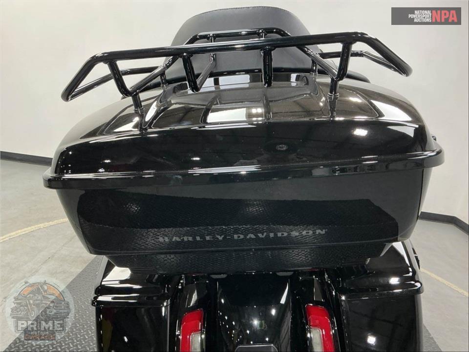 2025 Harley-Davidson FLHXU STEET GLIDE ULTRA — фото 18