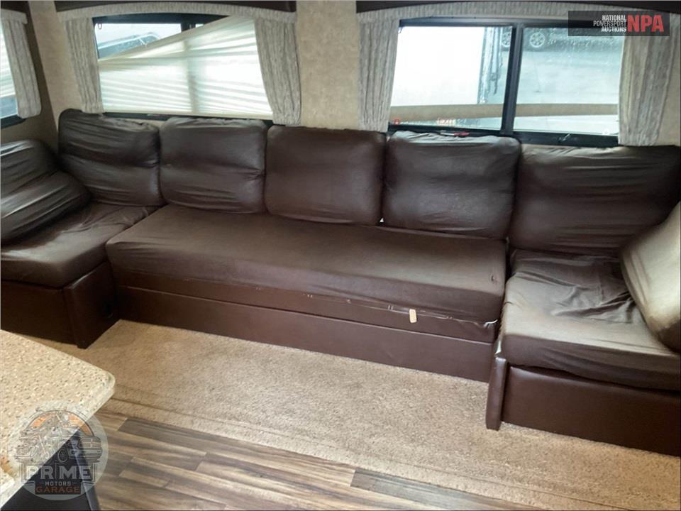2017 Highland Ridge Rv M-376FBH - ROAMER FIFTH WHEEL SERIES — фото 10
