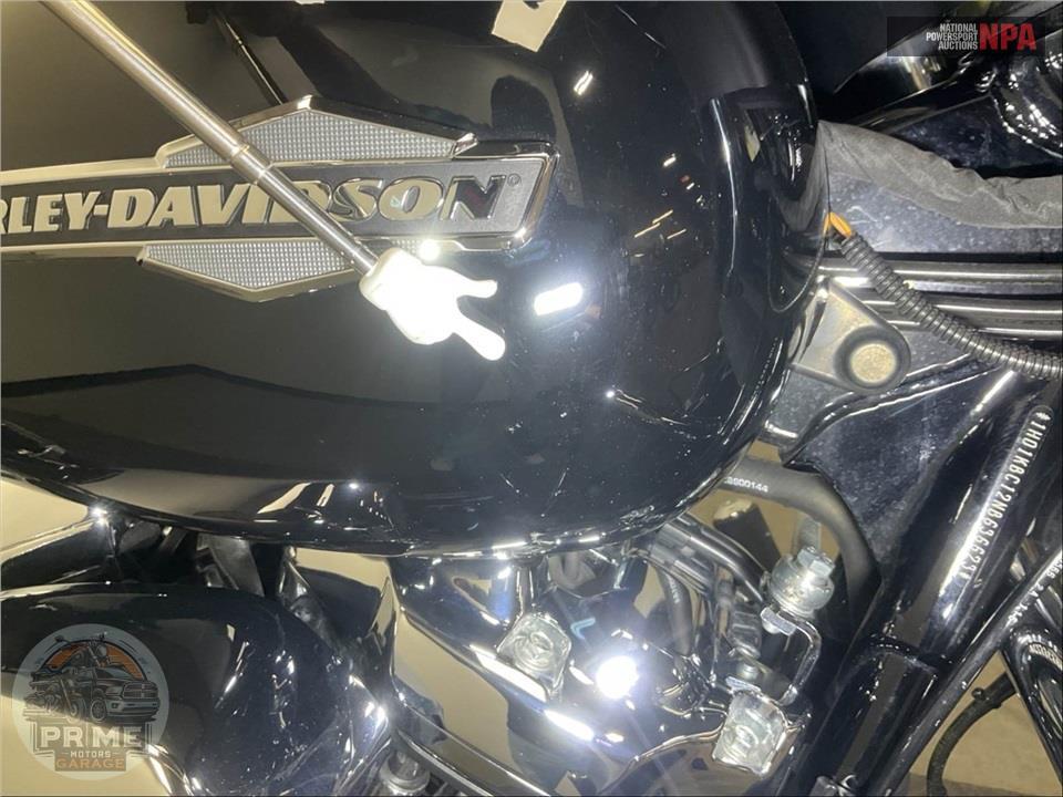 2022 Harley-Davidson FLHX STREET GLIDE — фото 20