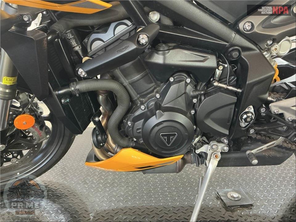 2024 Triumph STREET TRIPLE 765 RS — фото 7