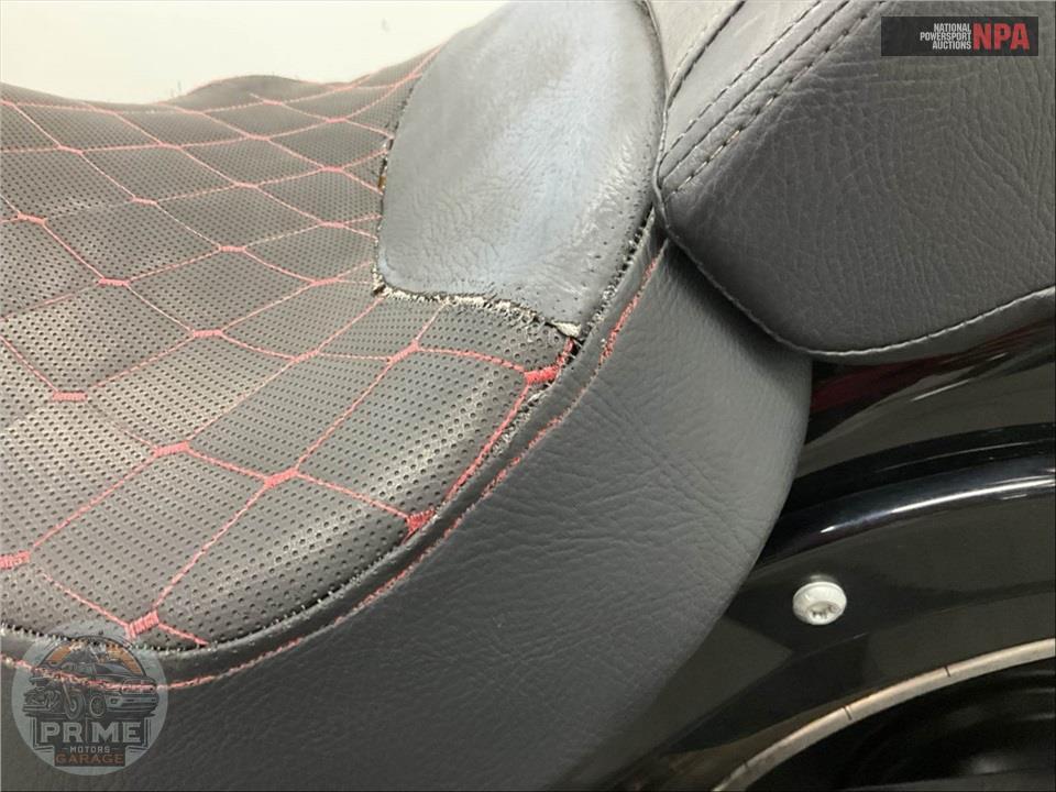 2015 Harley-Davidson FLSTFB FAT BOY LO — фото 53