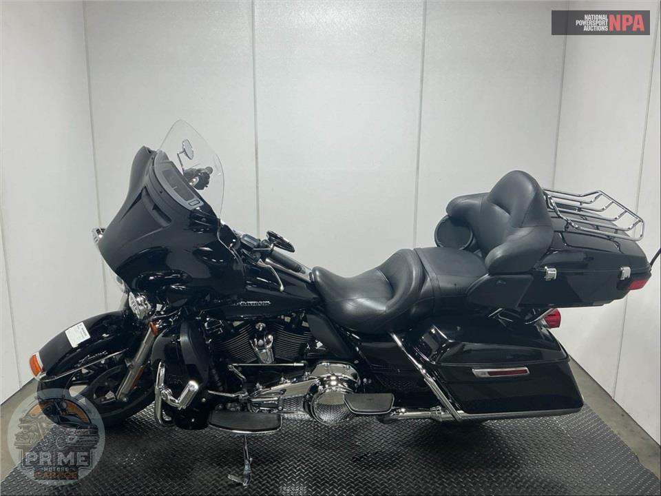 2018 Harley-Davidson FLHTK ULTRA LIMITED — фото 3