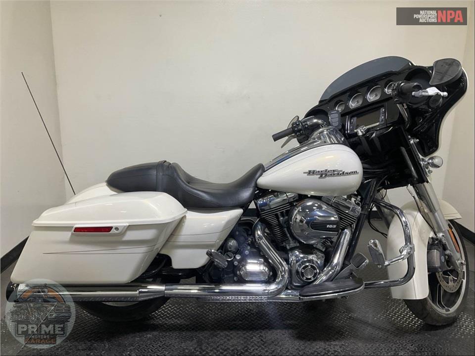 2015 Harley-Davidson FLHXS STREET GLIDE SPECIAL — фото 1