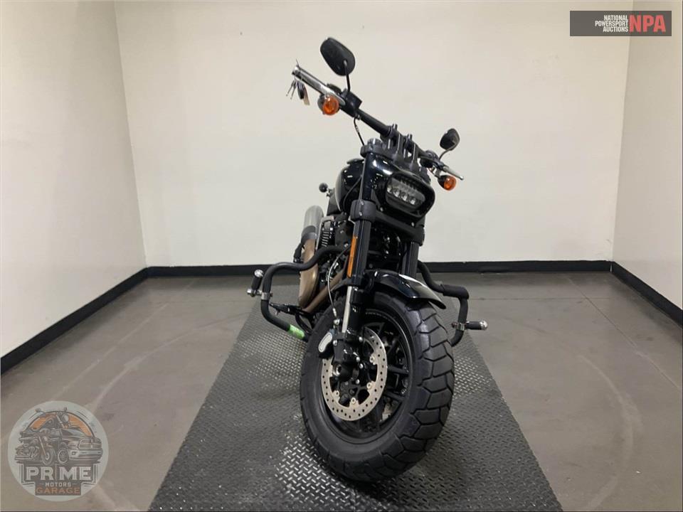 2022 Harley-Davidson FXFBS FAT BOB 114 — фото 2