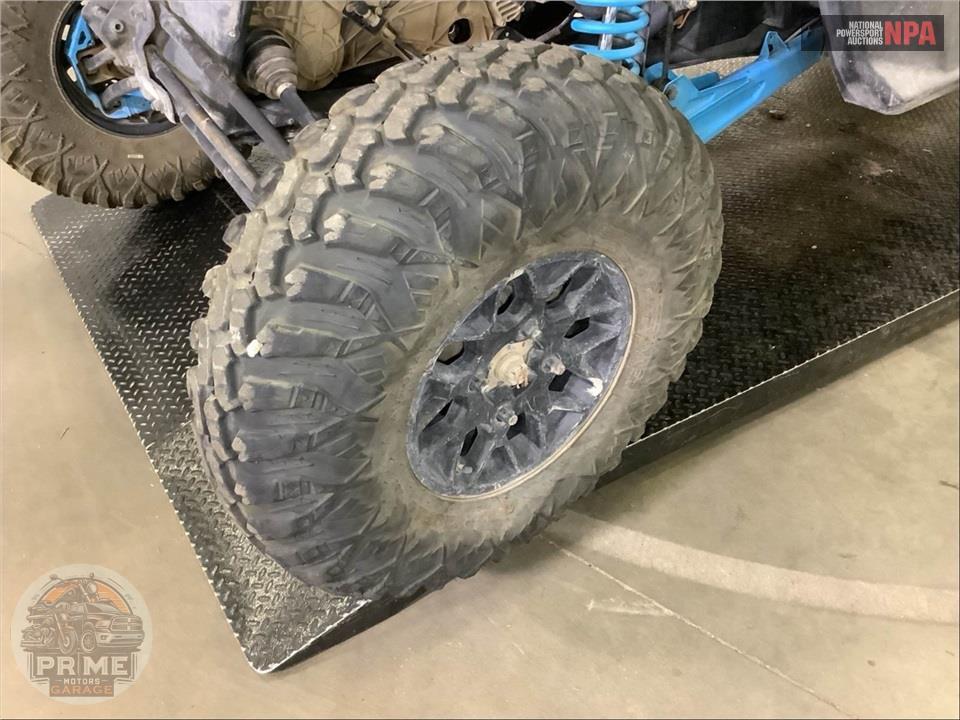 2023 Can-Am MAVERICK X3 MAX X RS TURBO RR 72 (BLACK ONLY) — фото 52