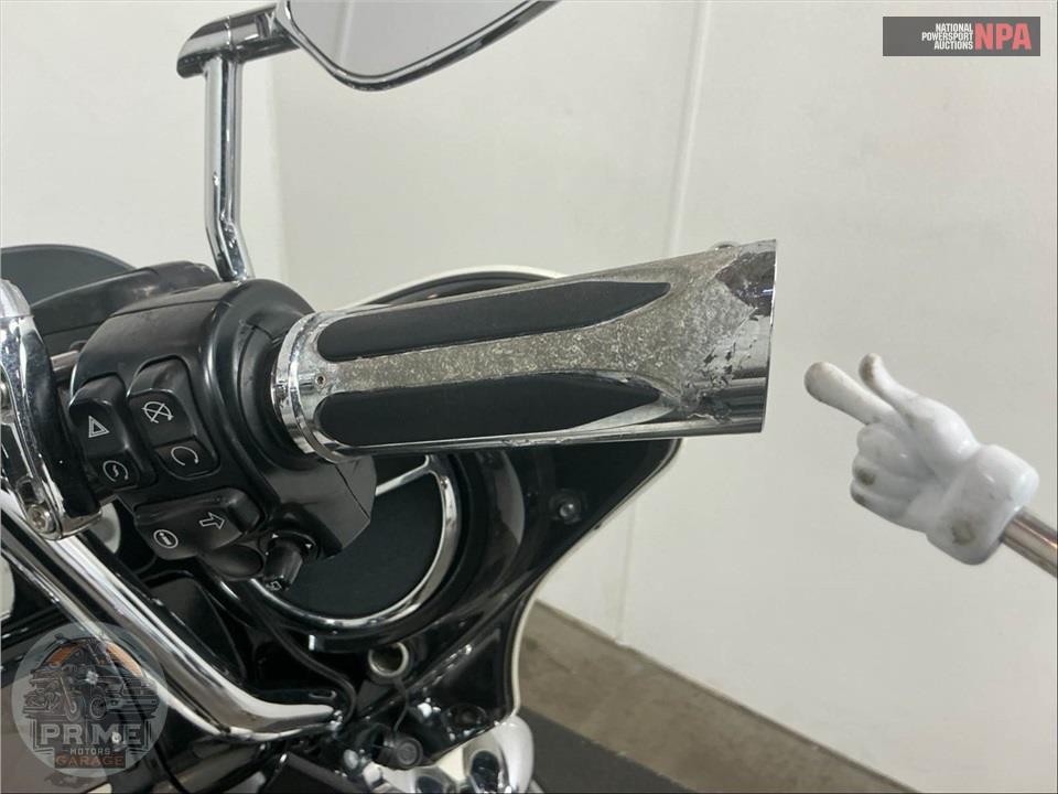 2015 Harley-Davidson FLHXS STREET GLIDE SPECIAL — фото 31