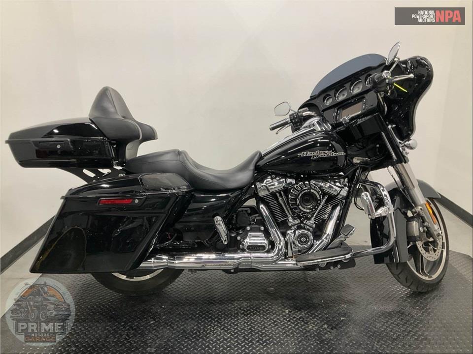 2017 Harley-Davidson FLHXS STREET GLIDE SPECIAL — фото 1