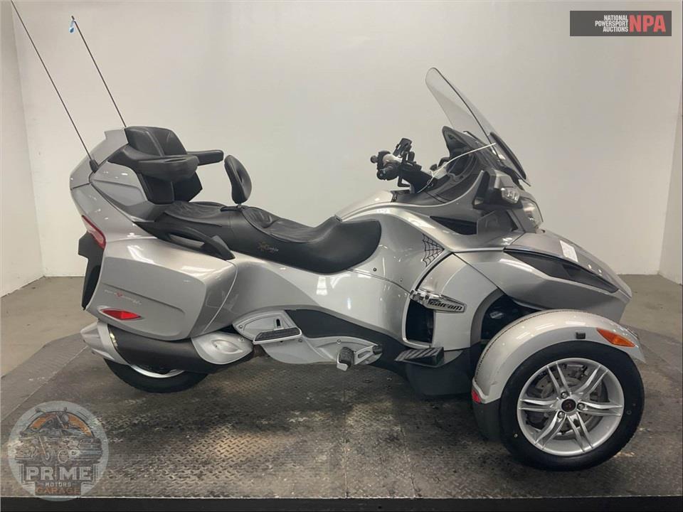 2010 Can-Am SPYDER RT SE5 AUDIO & CONVENIENCE PACKAGE — фото 1