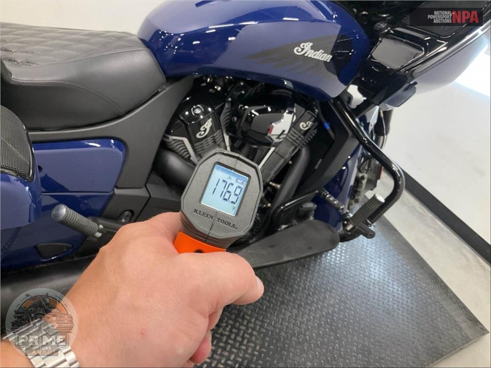 2025 Indian Motorcycle CHALLENGER DARK HORSE 112 RIDER ASSIST W/AUDIO (COLOR) — фото 8