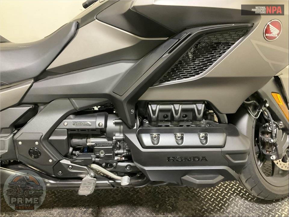 2026 Honda FL1800BD GOLD WING AUTOMATIC DCT — фото 6