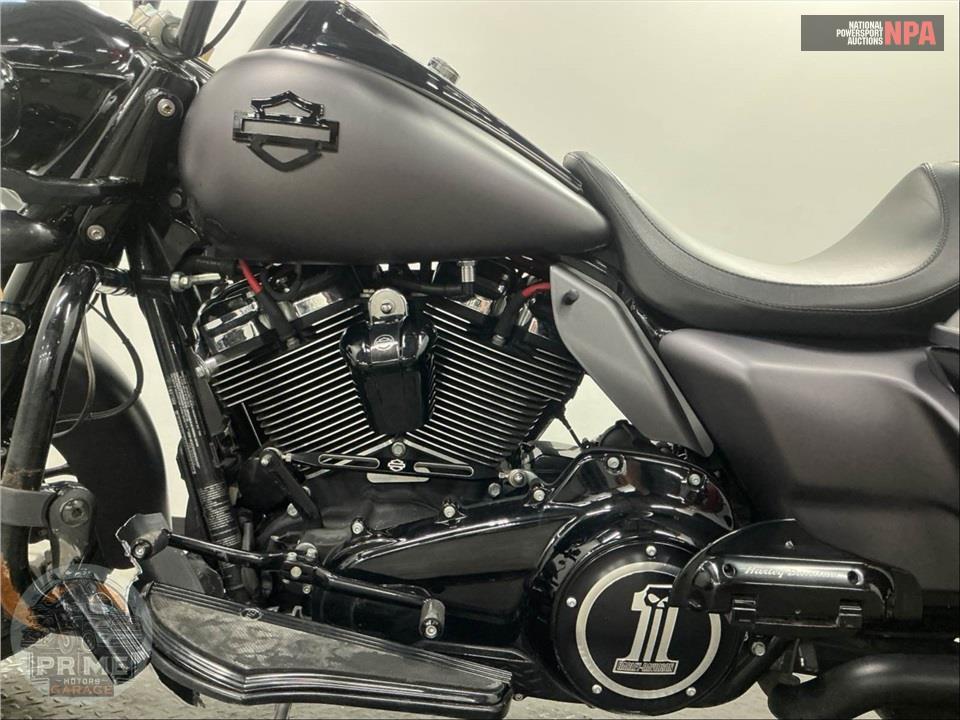 2017 Harley-Davidson FLHRXS ROAD KING SPECIAL — фото 7