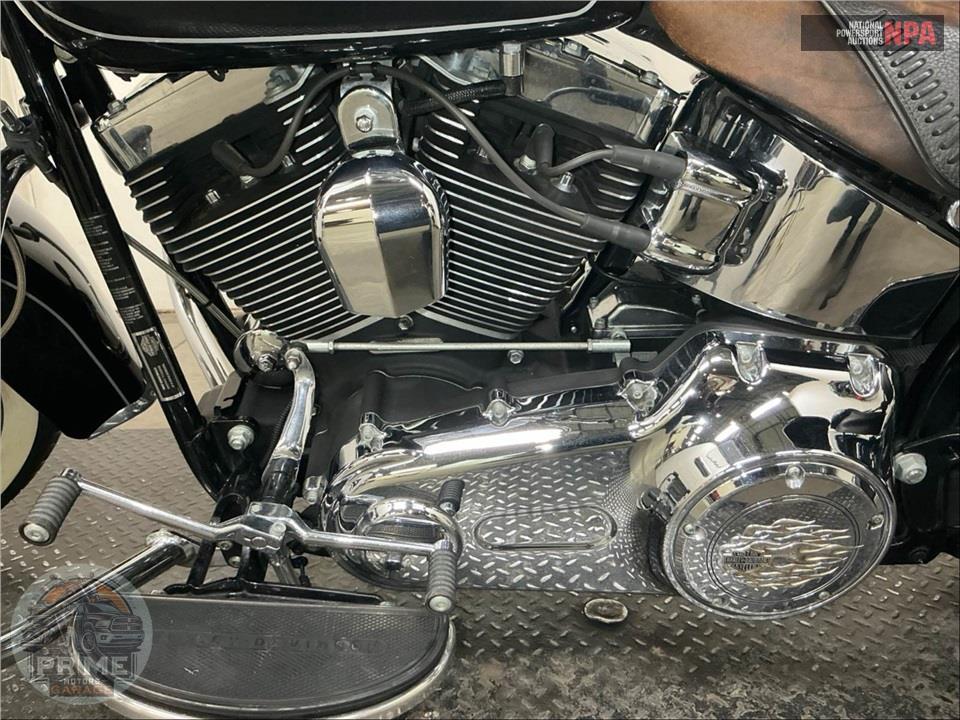 2012 Harley-Davidson FLSTC HRTG SFTL CLSC — фото 7