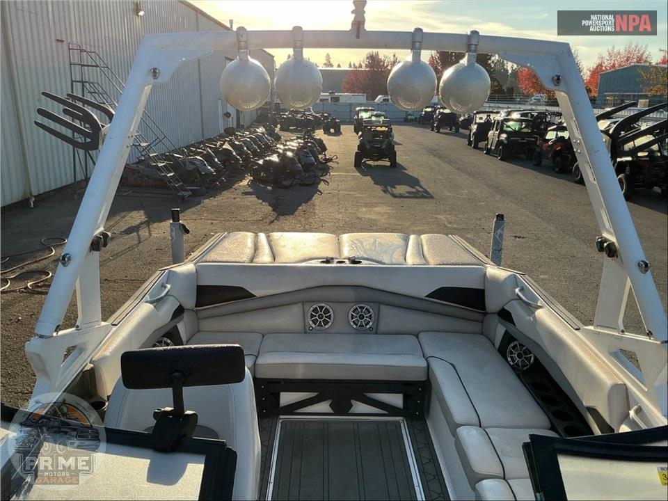 2015 Axis Wake Research A22(*) L=22/E=1 450HP MON IB — фото 36