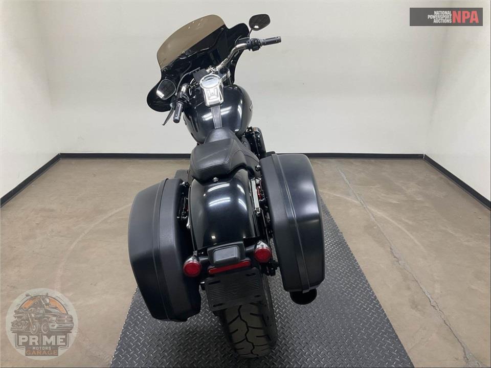 2018 Harley-Davidson FLSB SPORT GLIDE — фото 4