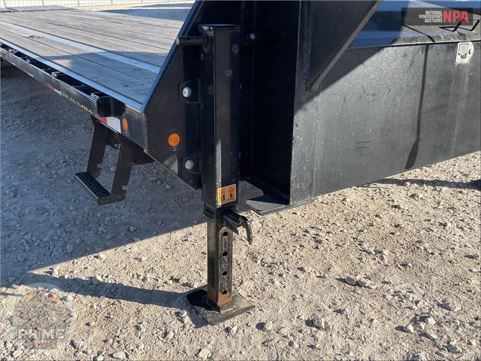 2025 Big Tex Trailers 16GN-35D5A-MRBK — фото 13