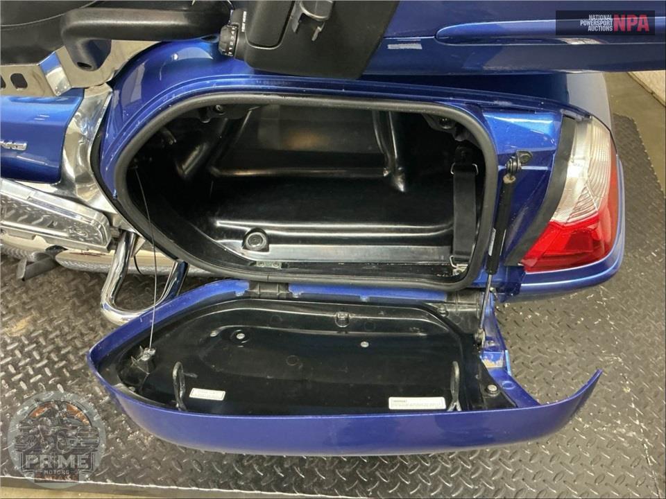 2009 Honda GL1800HPNAM9 GLDWNG ABS** — фото 16