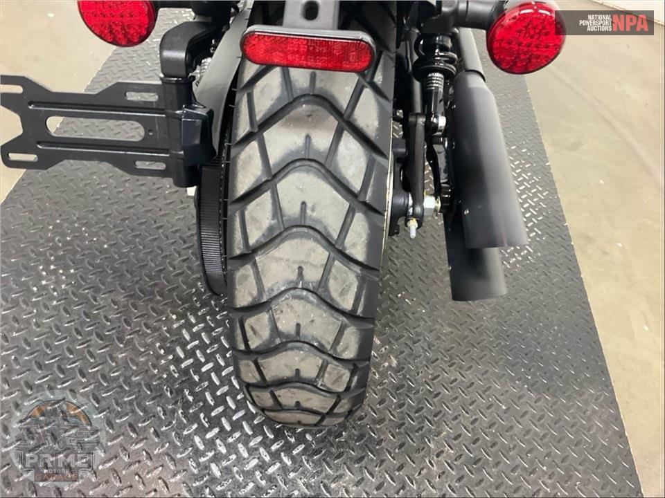 2018 Indian Motorcycle SCOUT BOBBER (BLACK) — фото 14