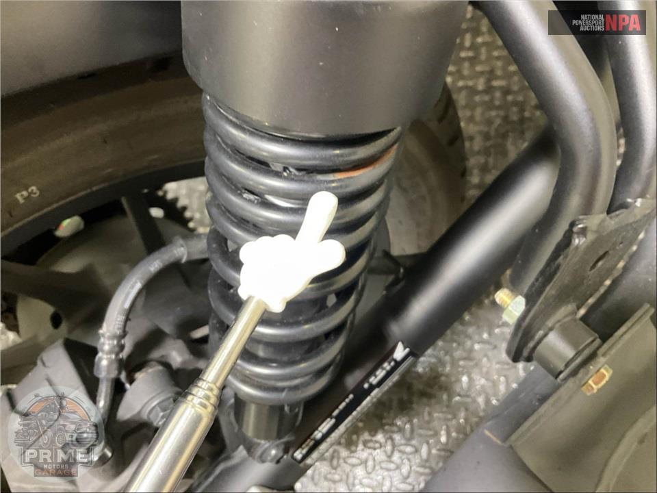 2025 Honda CMX300 REBEL 300 — фото 15