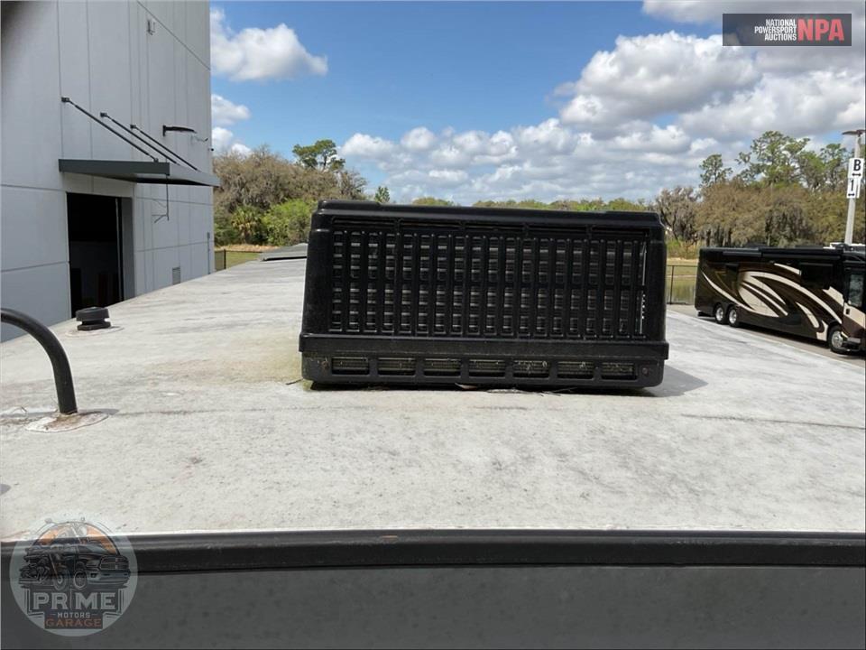 2018 Xlr By Forest River M-340AMP - THUNDERBOLT TOY HAULER TOY HAULER SERIES — фото 27