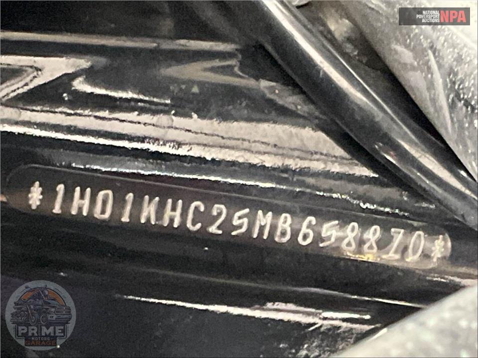 2021 Harley-Davidson FLTRX ROAD GLIDE — фото 34