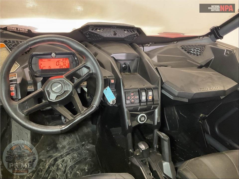 2024 Can-Am MAVERICK X3 RS TURBO (RED AND SILVER) — фото 47
