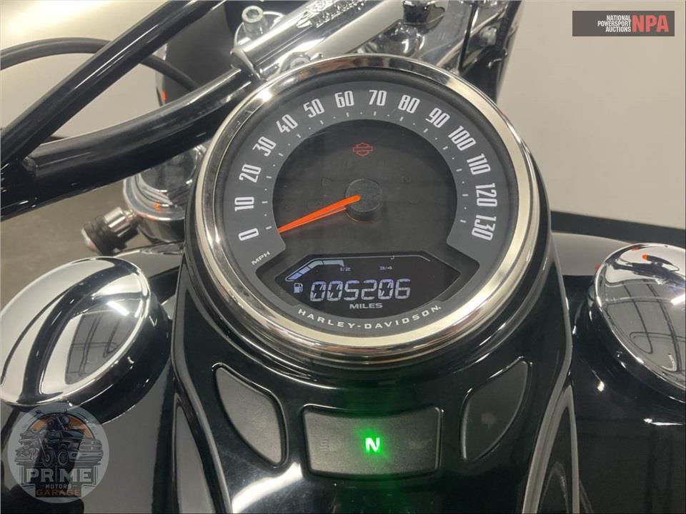 2021 Harley-Davidson FLSL SOFTAIL SLIM — фото 5