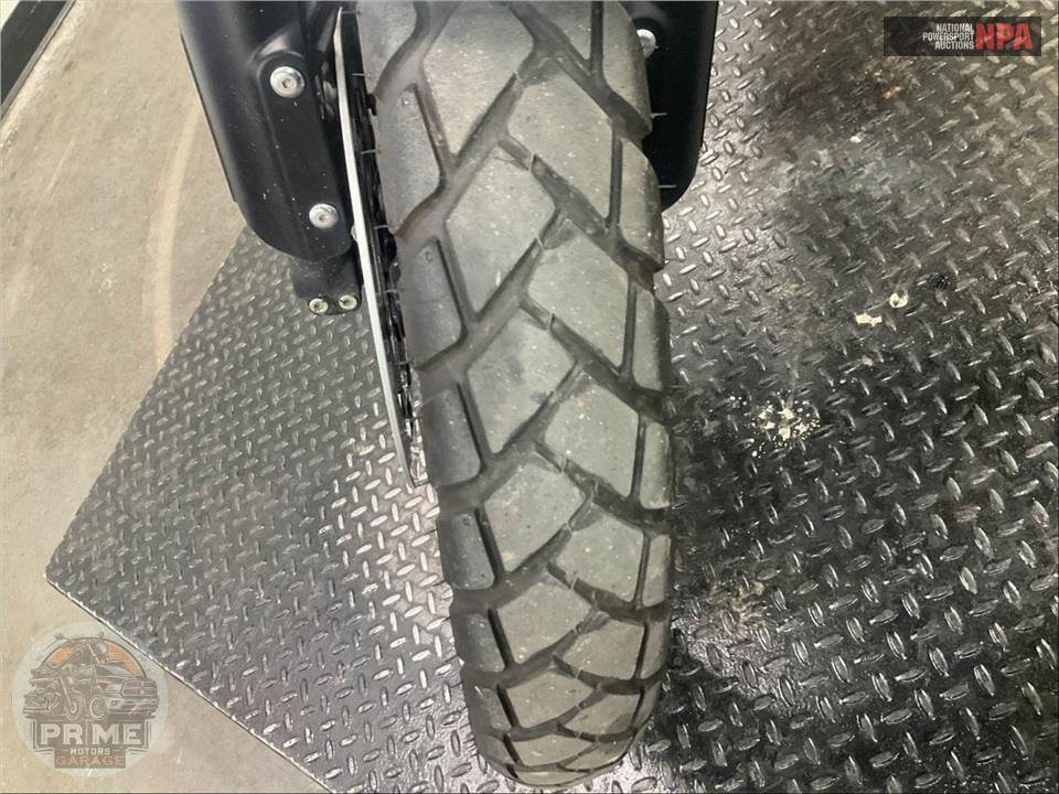 2019 Triumph SCRAMBLER 1200 XC (TWO-TONE) — фото 12
