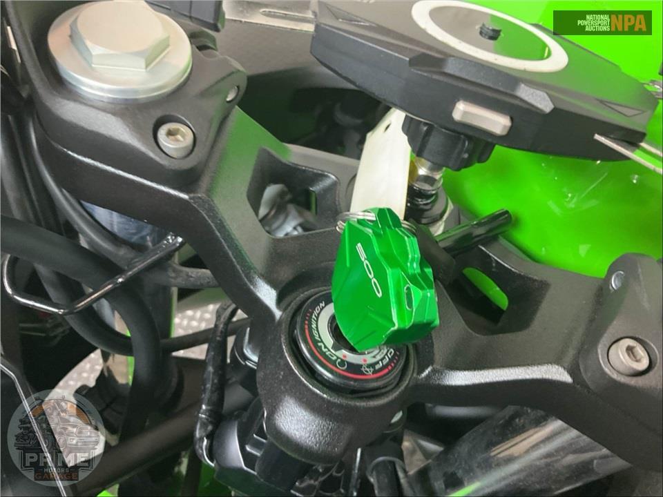 2025 Kawasaki EX500HSFNL NINJA 500 — фото 14