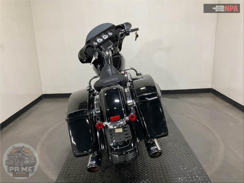2015 Harley-Davidson FLHXS STREET GLIDE SPECIAL — фото 4