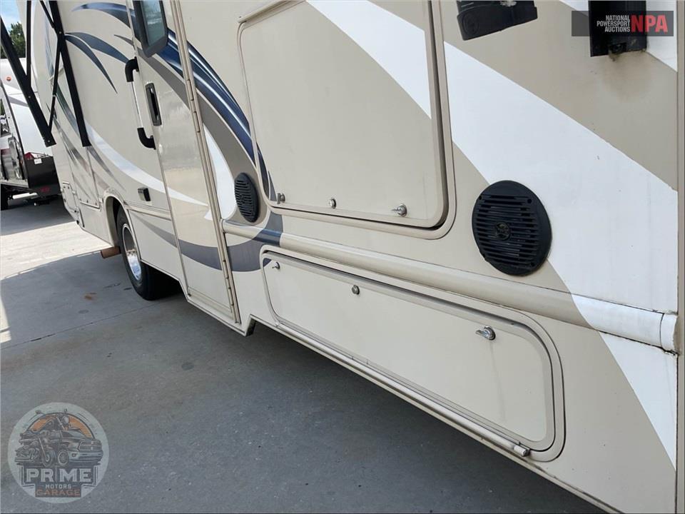 2017 Thor Motor Coach M-29FE E450-V10 - FREEDOM ELITE SERIES — фото 61
